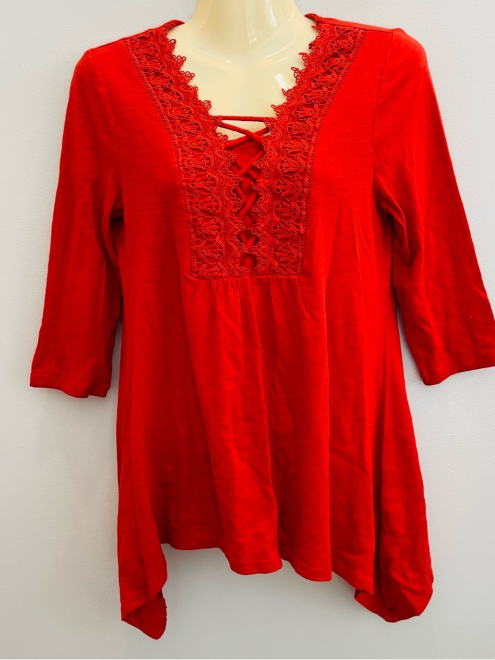 Chico’s Top NWT Women’s 0P SP Rust Boho Flowy Soft Tunic 3/4 Sleeve Lace V-Neck